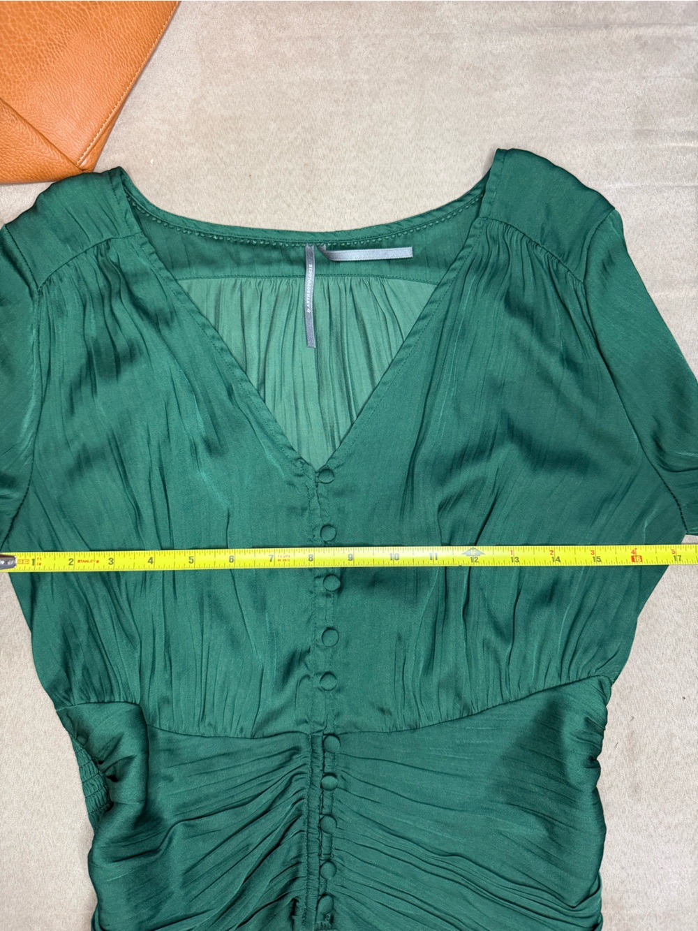 Anthropologie Flowy Satin Long Sleeve Green Blouse Size Medium $98 - Picture 6 of 9